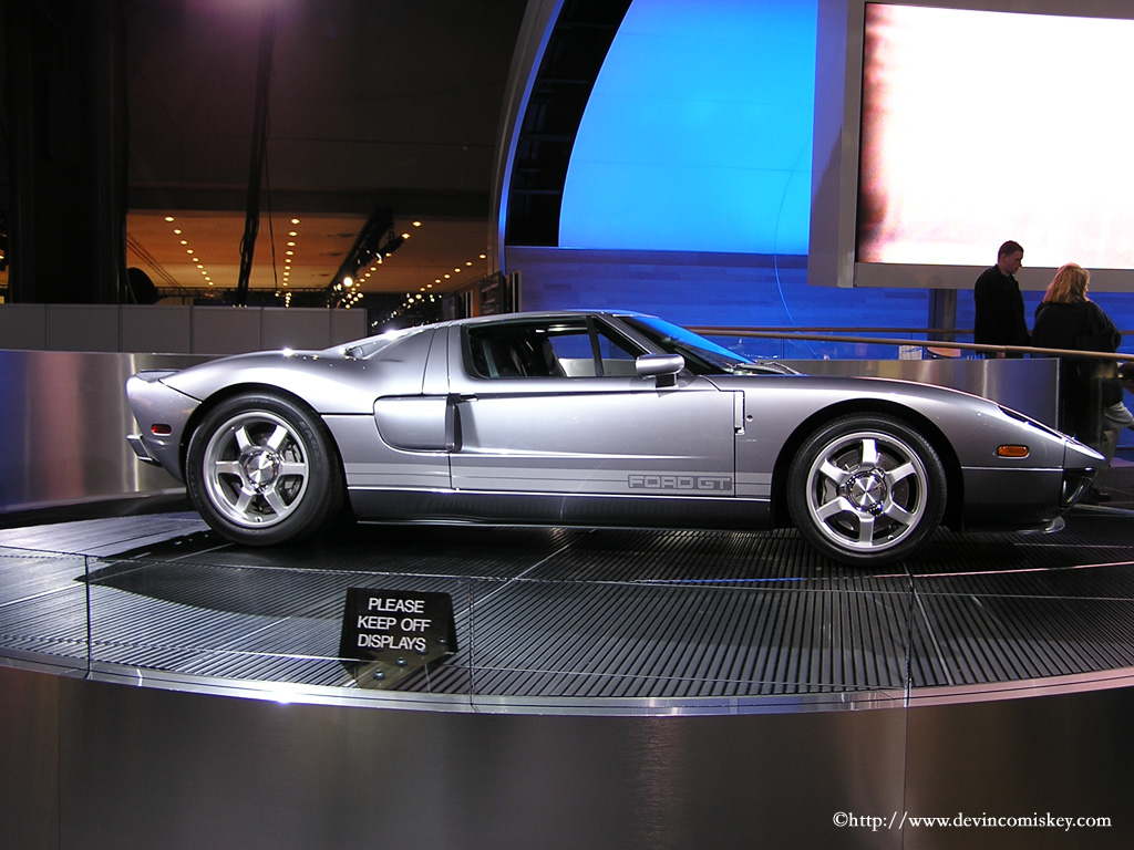 showimages/Ford/FordGT-1.jpg, 272.4K