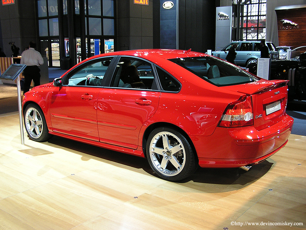 showimages/Volvo/S40-5.jpg, 426.5K