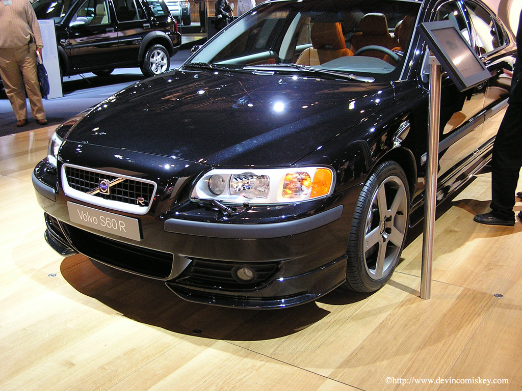 showimages/Volvo/VolvoS60R-5.jpg, 409.1K